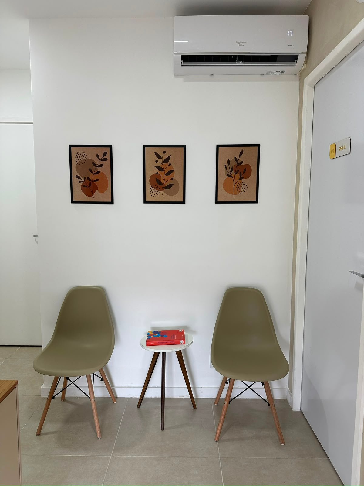 Recepção do consultório de Flavia Abreu